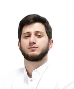 Алиев Амир Гамзатович стоматолог