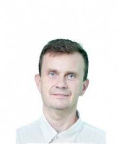 Рецлов Александр Эдуардович стоматолог